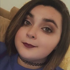 Meet your Posher, Ariel